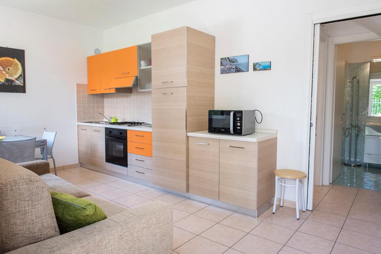 N11 - Numana, nuovo bilocale con giardino Apartment Sirolo Exterior foto
