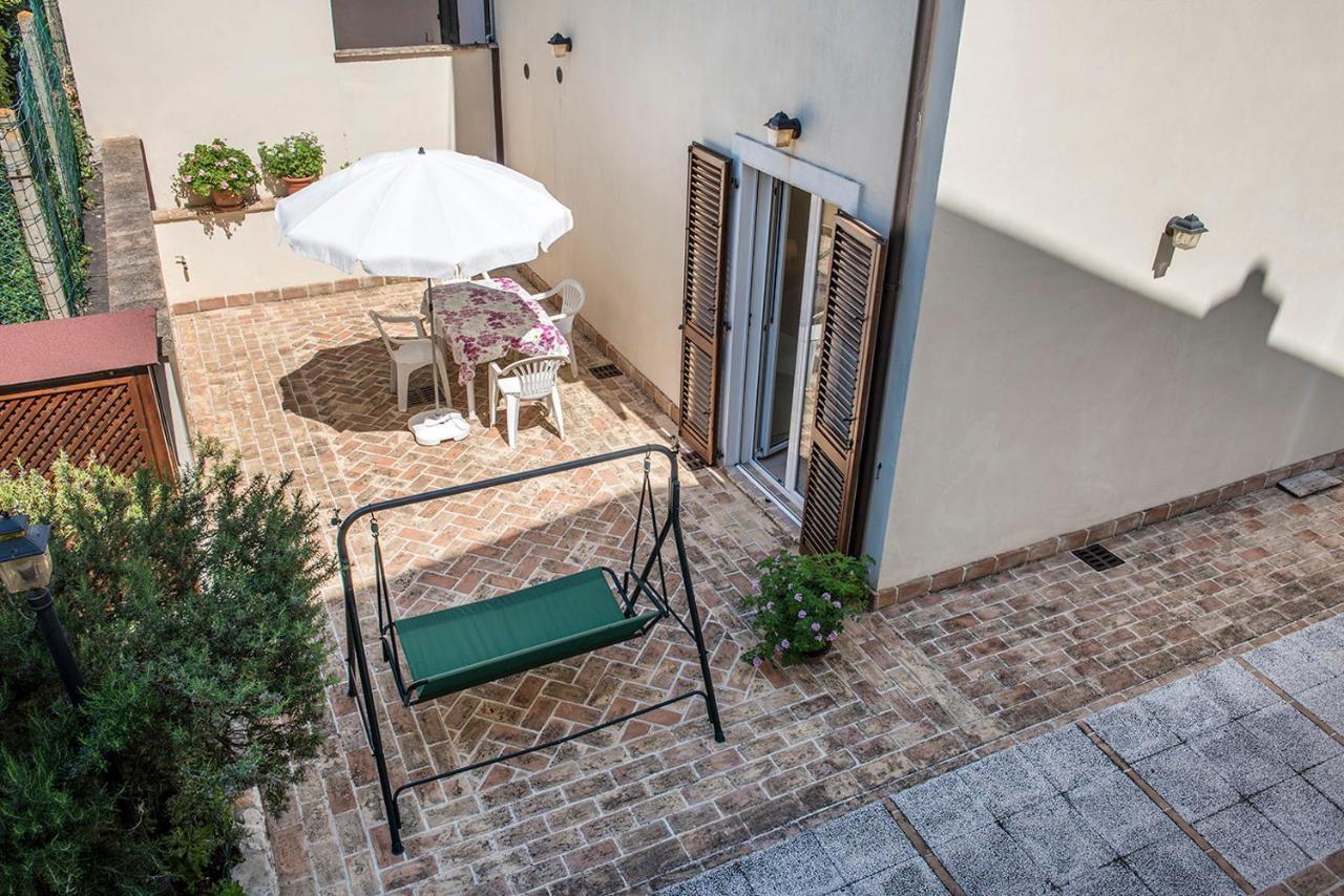 N11 - Numana, nuovo bilocale con giardino Apartment Sirolo Exterior foto